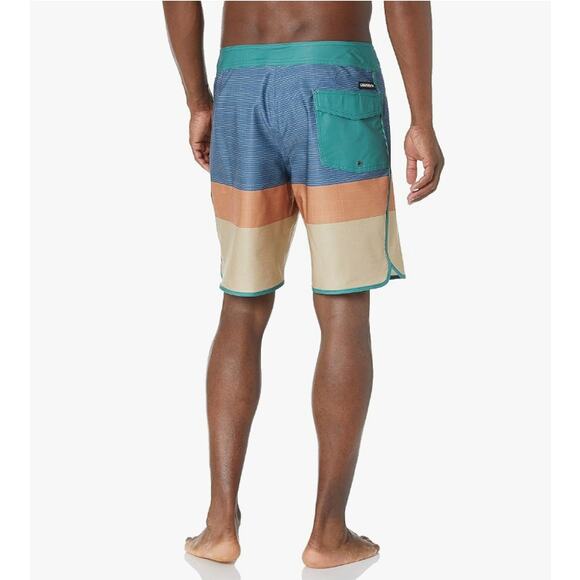 Quiksilver Highline Surfsilk Boardshort Men Swim Trunks Size 30 Blue Colorblock - Picture 4 of 10